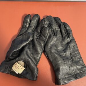 【エイジングレポート】デンツ レザーグローブ 3年着用 程よいくたびれ感と着け心地